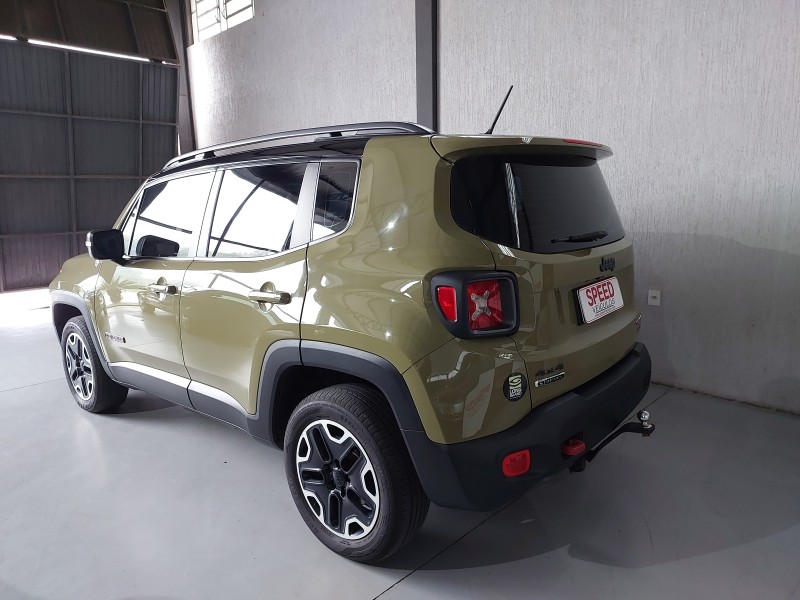 RENEGADE 2.0 16V TURBO DIESEL TRAILHAWK 4P 4X4 AUTOMÁTICO - 2016 - SãO SEBASTIãO DO CAí