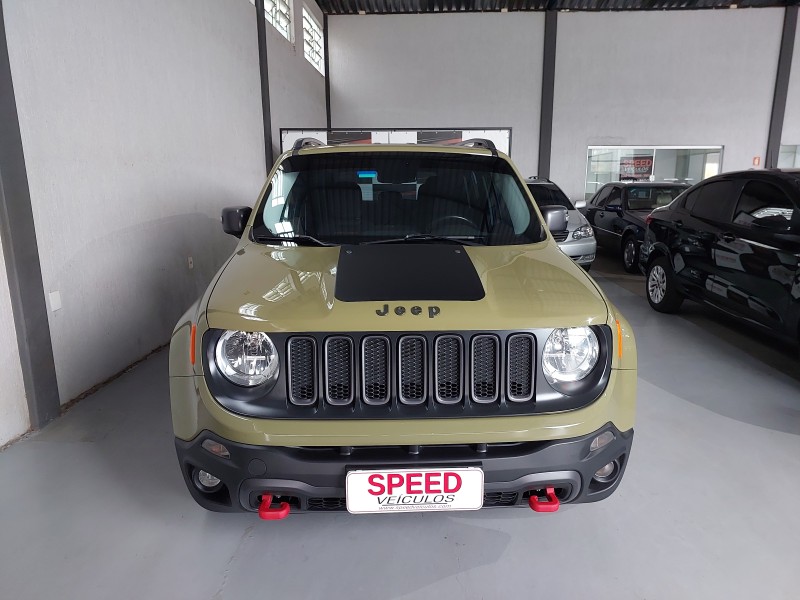 RENEGADE 2.0 16V TURBO DIESEL TRAILHAWK 4P 4X4 AUTOMÁTICO - 2016 - SãO SEBASTIãO DO CAí