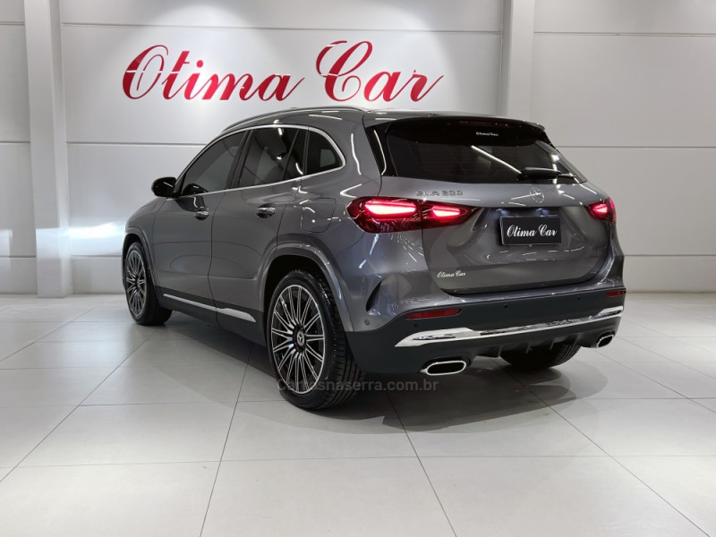 GLA 200 1.3 GCI AMG LINE GASOLINA 4P AUTOMÁTICO - 2026 - FLORES DA CUNHA