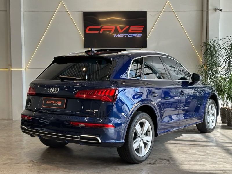 Q5 2.0 TSFI QUATTRO S TRONIC 16V GASOLINA 4P AUTOMÁTICO - 2020 - CAXIAS DO SUL