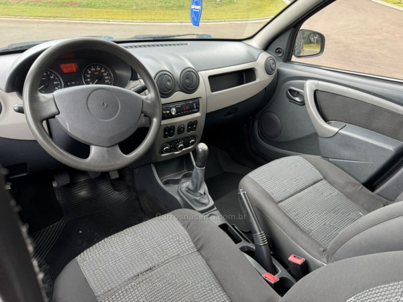 SANDERO 1.6 EXPRESSION 8V FLEX 4P MANUAL - 2010 - GRAMADO