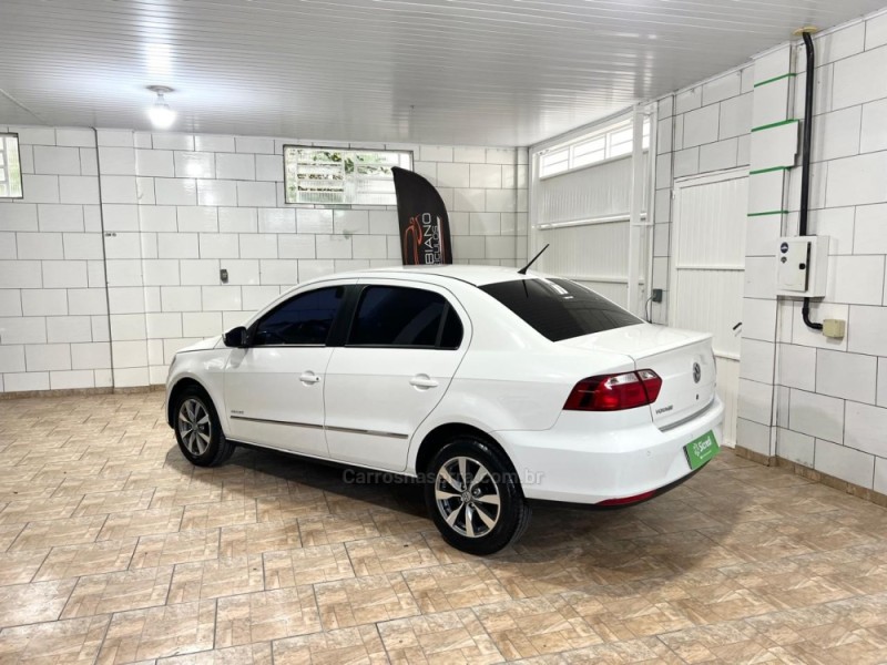 VOYAGE 1.6 MSI TOTALFLEX HIGHLINE 4P MANUAL - 2015 - BENTO GONçALVES