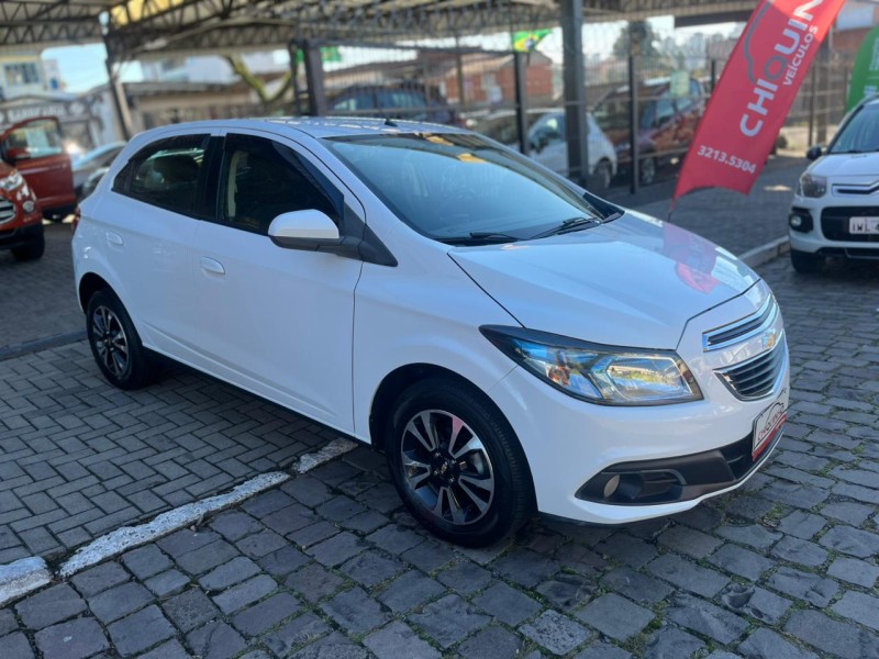 ONIX 1.4 MPFI LTZ 8V FLEX 4P MANUAL - 2014 - CAXIAS DO SUL