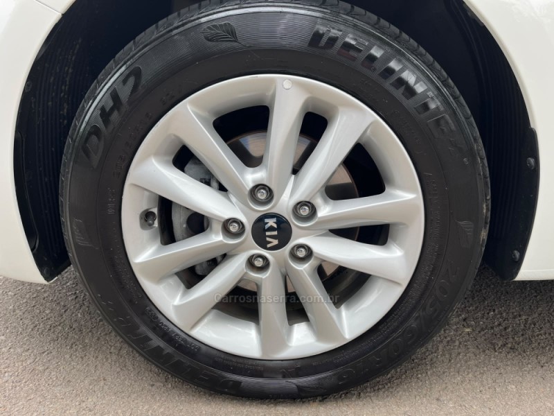 CERATO 1.6 SX 16V FLEX 4P AUTOMÁTICO - 2019 - FELIZ