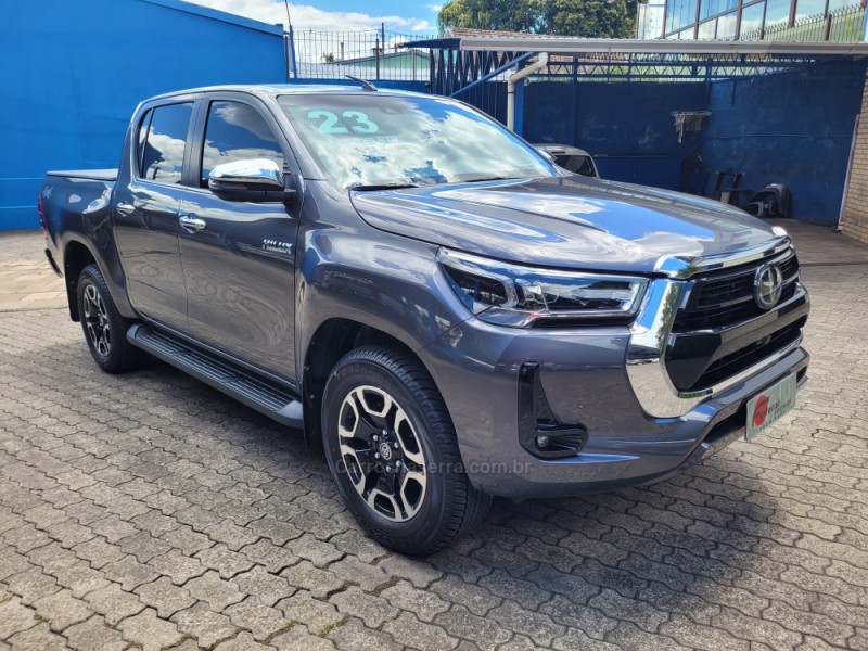 HILUX 2.8 SRX 4X4 CD 16V DIESEL 4P AUTOMÁTICO - 2023 - CAXIAS DO SUL