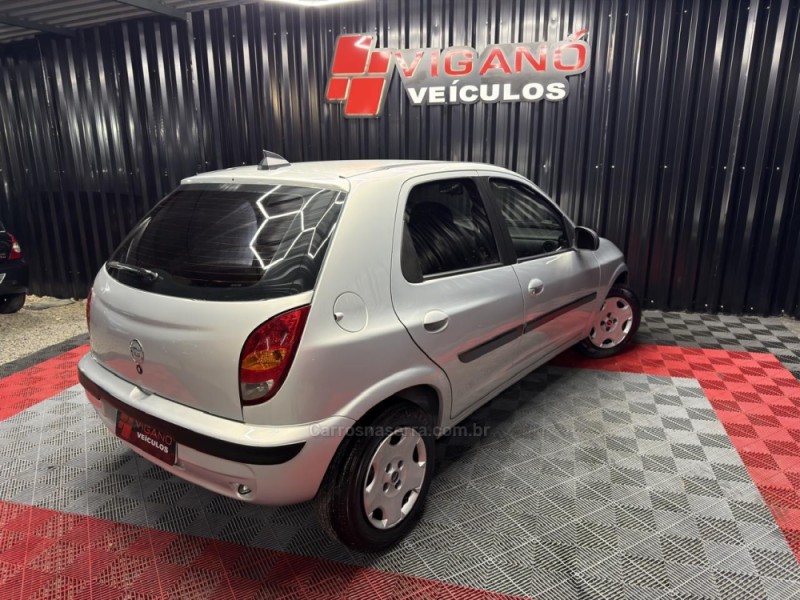 CELTA 1.0 MPFI VHC SPIRIT 8V GASOLINA 4P MANUAL - 2005 - CAXIAS DO SUL