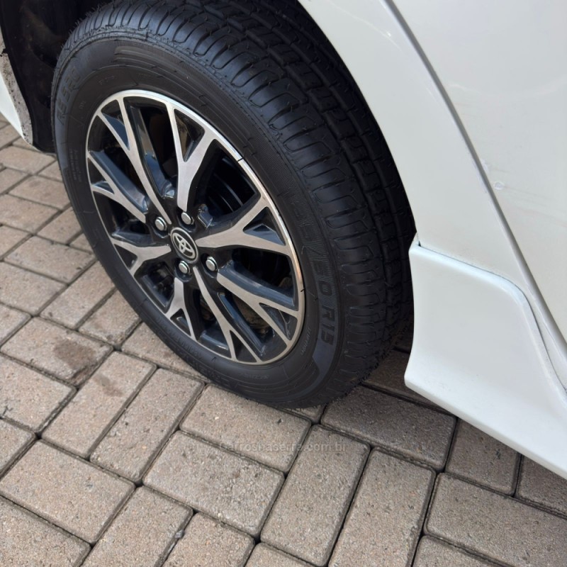 ETIOS 1.5 PLATINUM SEDAN 16V FLEX 4P AUTOMÁTICO - 2018 - LAJEADO