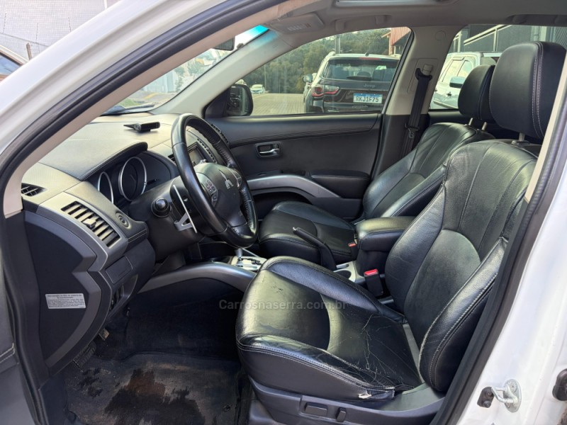 OUTLANDER 3.0 GT 4X4 V6 24V GASOLINA 4P AUTOMÁTICO - 2013 - FELIZ