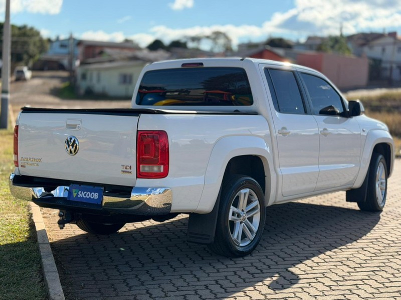 AMAROK 2.0 HIGHLINE 4X4 CD 16V TURBO INTERCOOLER DIESEL 4P AUTOMÁTICO - 2015 - LAGOA VERMELHA