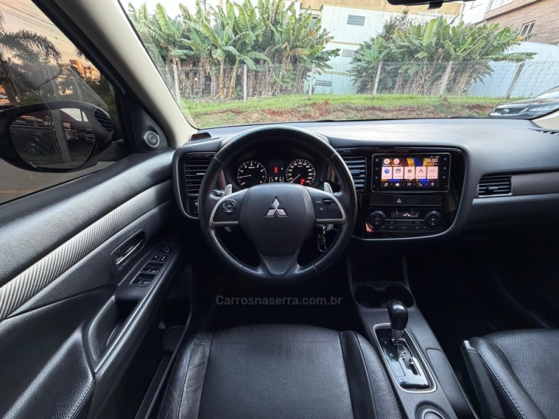 OUTLANDER 2.0 16V GASOLINA 4P AUTOMÁTICO - 2014 - FELIZ