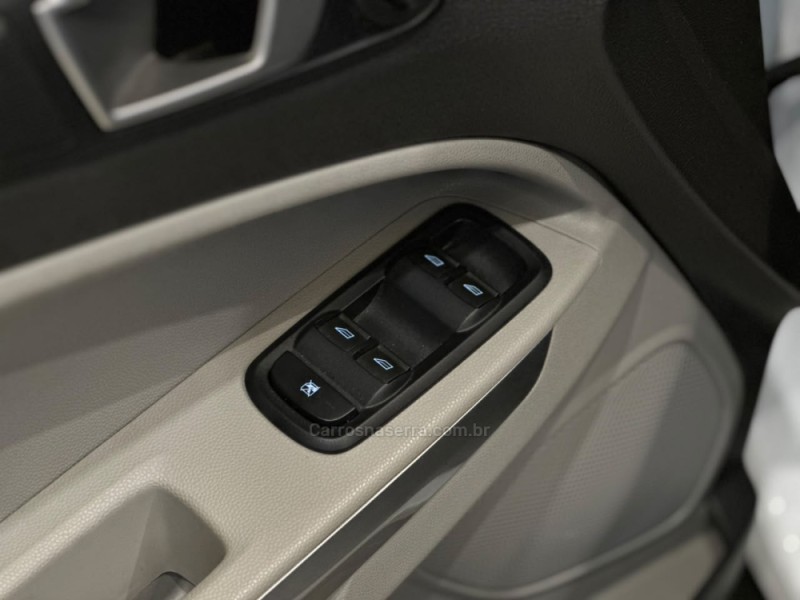 ECOSPORT 2.0 TITANIUM 16V FLEX 4P AUTOMÁTICO - 2017 - CAXIAS DO SUL
