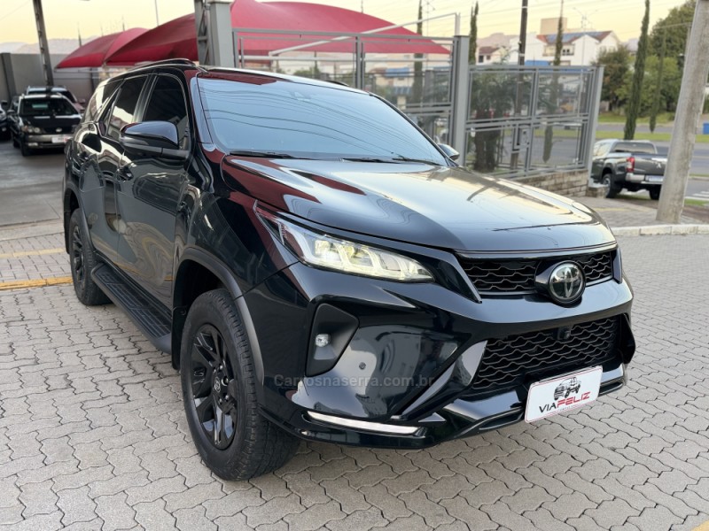 HILUX SW4 2.8 SRX 4X4 DIAMOND 16V TURBO DIESEL 4P 7 LUGARES AUTOMÁTICO - 2023 - FELIZ