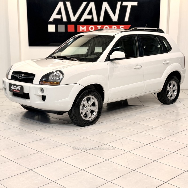 TUCSON 2.0 MPFI GLS 16V 143CV 2WD FLEX 4P AUTOMÁTICO - 2016 - NOVO HAMBURGO