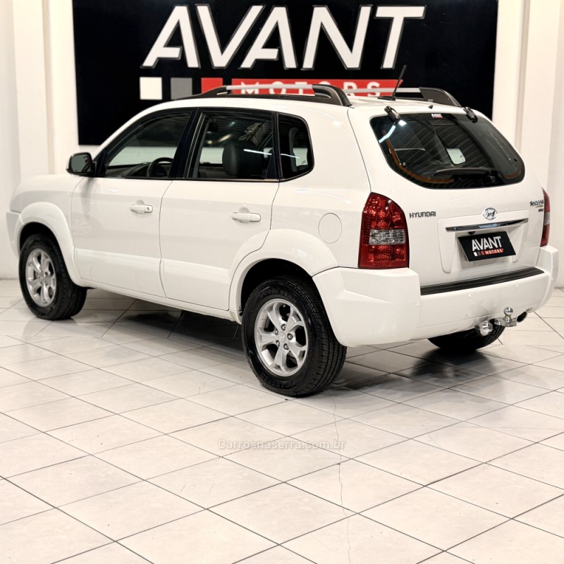 TUCSON 2.0 MPFI GLS 16V 143CV 2WD FLEX 4P AUTOMÁTICO - 2016 - NOVO HAMBURGO