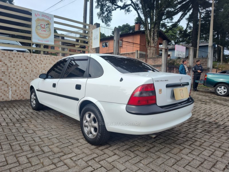 VECTRA 2.0 MPFI GLS 8V GASOLINA 4P MANUAL - 1997 - CANELA