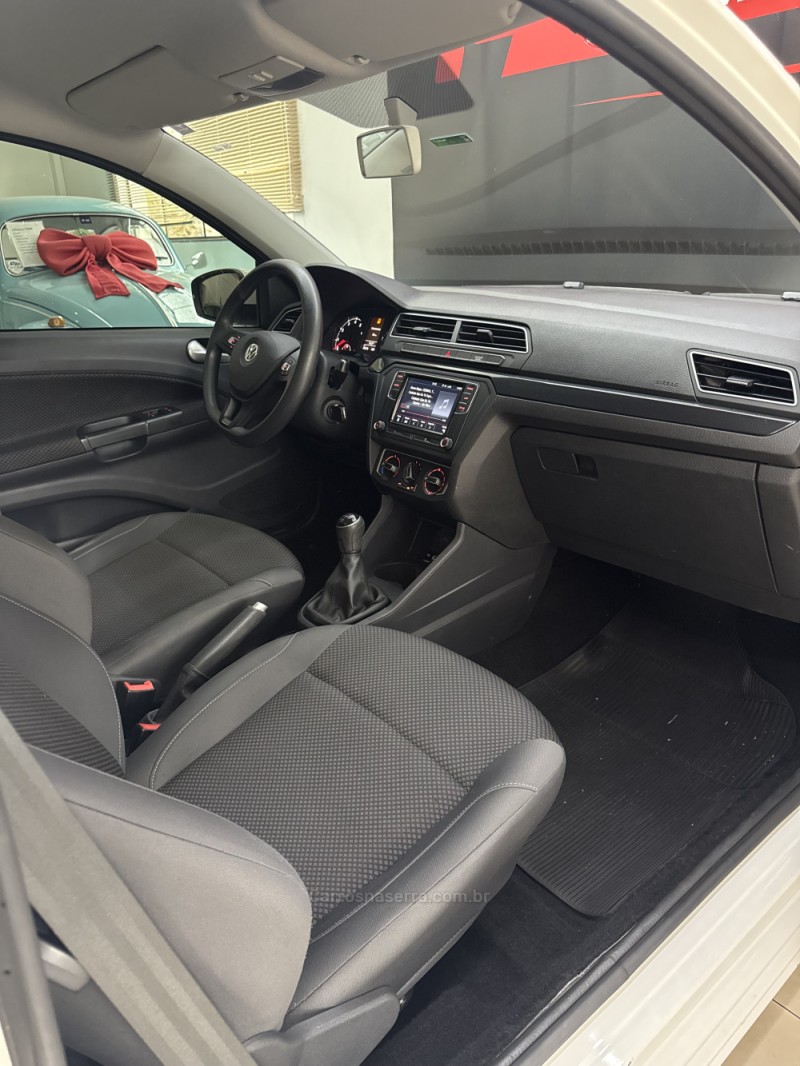 SAVEIRO 1.6 MI TRENDLINE CD 8V FLEX 2P MANUAL - 2023 - FARROUPILHA