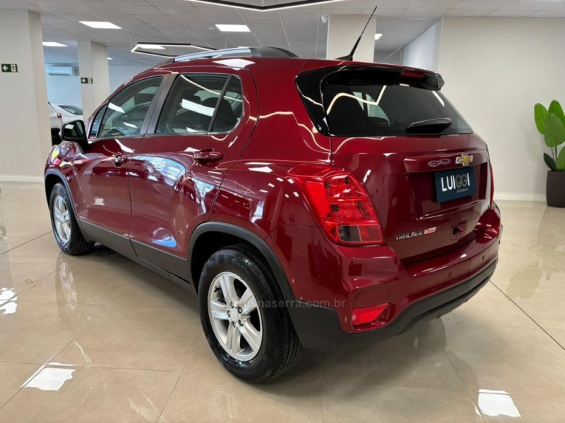 TRACKER 1.4 16V TURBO FLEX LT AUTOMÁTICO - 2018 - CARLOS BARBOSA
