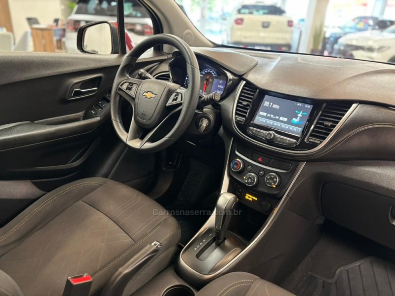 TRACKER 1.4 16V TURBO FLEX LT AUTOMÁTICO - 2018 - CARLOS BARBOSA