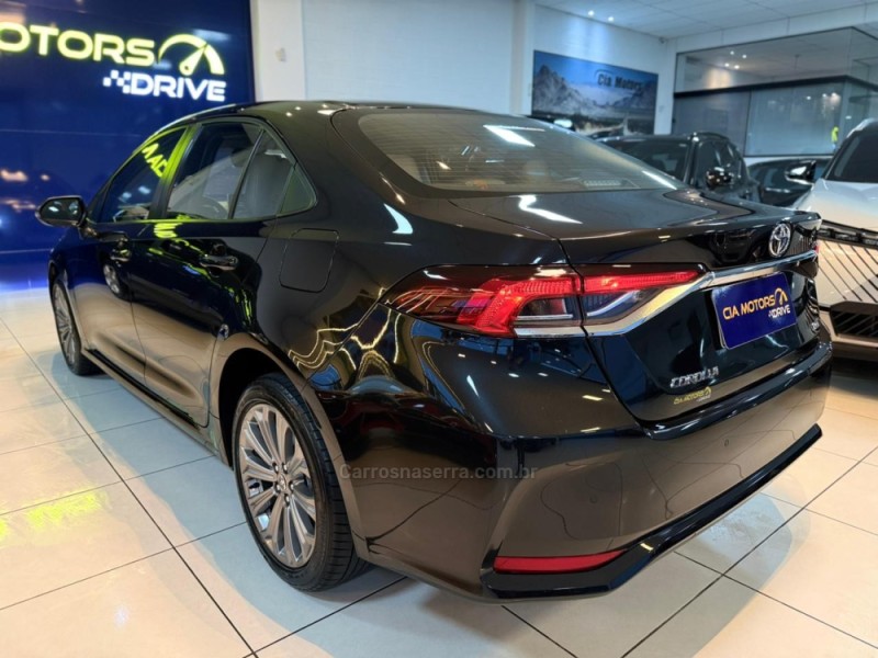 COROLLA 2.0 XEI 16V FLEX 4P AUTOMÁTICO - 2023 - SãO LEOPOLDO