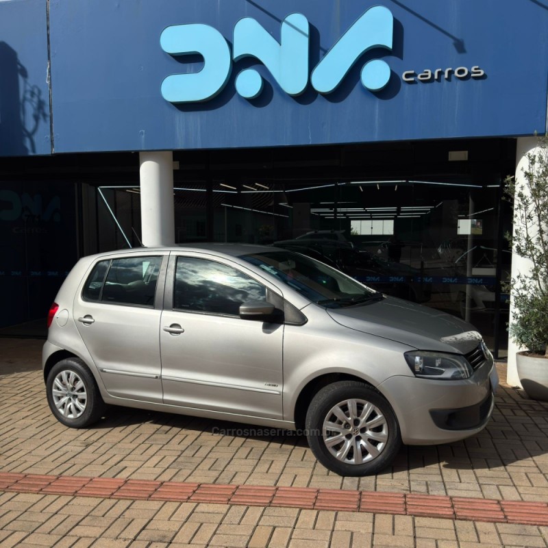 FOX 1.0 ITREND 8V FLEX 4P MANUAL - 2013 - LAJEADO