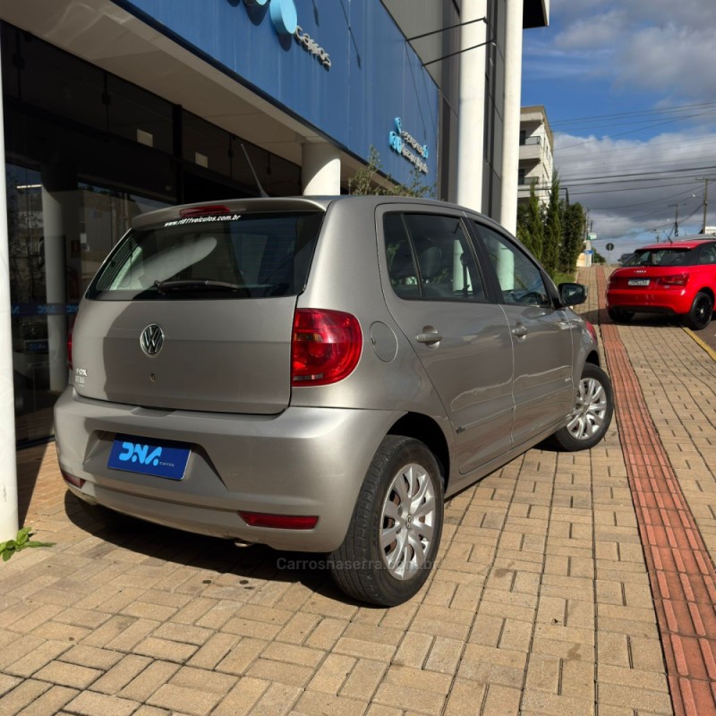 FOX 1.0 ITREND 8V FLEX 4P MANUAL - 2013 - LAJEADO