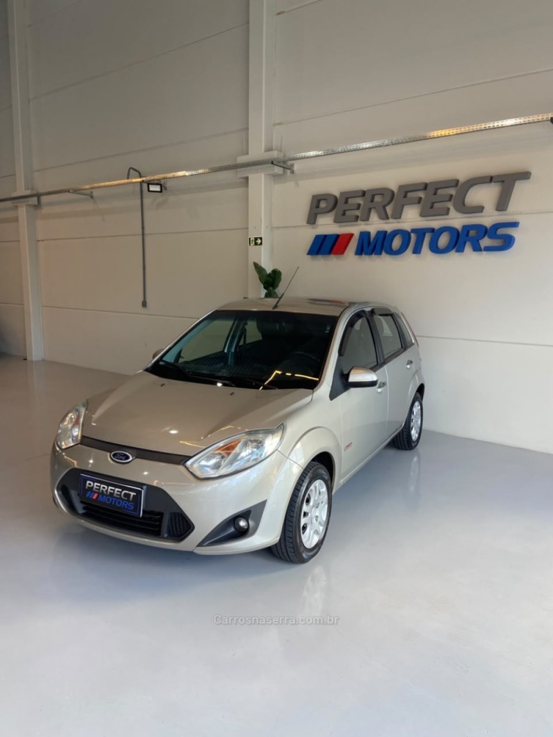 fiesta 1.6 mpi 8v gasolina 4p manual 2014 bento goncalves