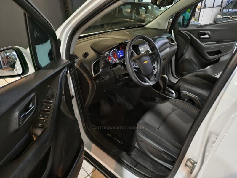TRACKER 1.4 16V TURBO FLEX LT AUTOMÁTICO - 2018 - NOVO HAMBURGO