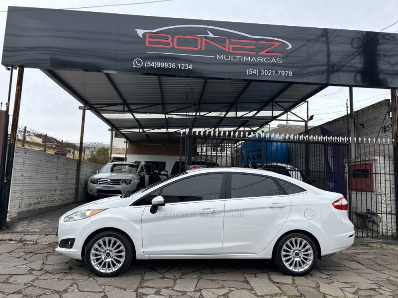 FIESTA 1.6 TITANIUM PLUS SEDAN 16V FLEX 4P AUTOMÁTICO - 2015 - CAXIAS DO SUL