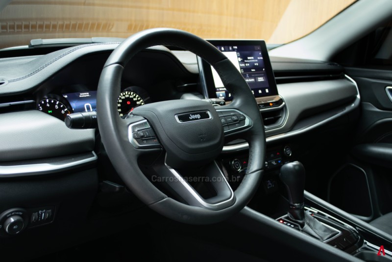 COMPASS 1.3 LONGITUDE T270 16V TURBO FLEX 4P AUTOMÁTICO - 2024 - GARIBALDI