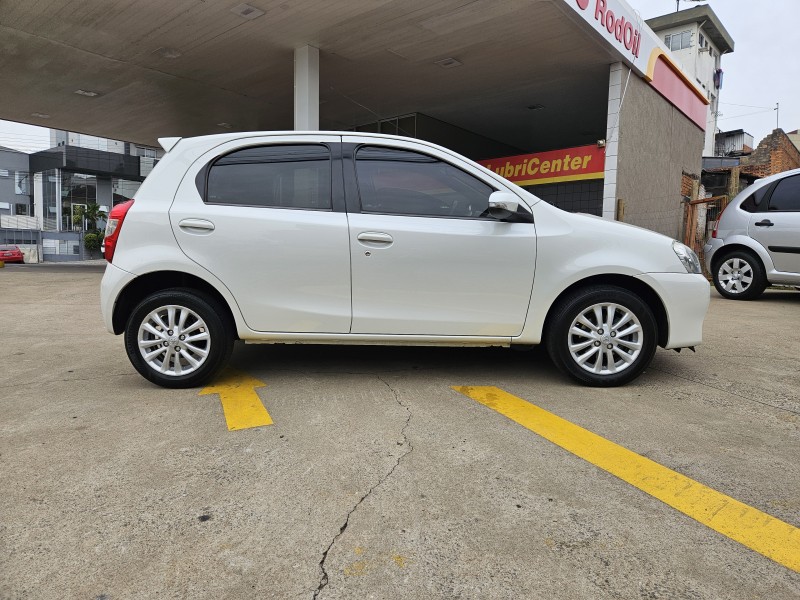 ETIOS 1.5 XLS 16V FLEX 4P MANUAL - 2015 - CAXIAS DO SUL