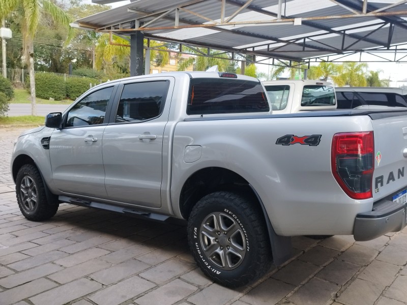 RANGER 2.2 XLS 4X4 CD 16V DIESEL 4P AUTOMÁTICO - 2022 - VERANóPOLIS
