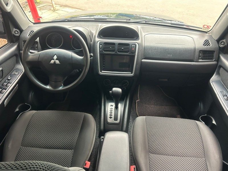 PAJERO TR4 2.0 4X2 16V 140CV FLEX 4P AUTOMÁTICO - 2011 - TRêS COROAS