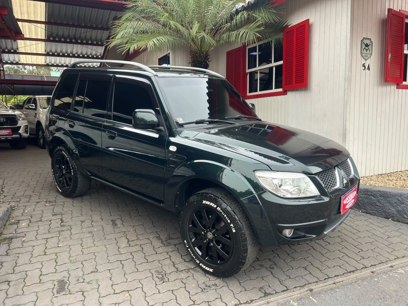 pajero tr4 2.0 4x2 16v 140cv flex 4p automatico 2011 tres coroas