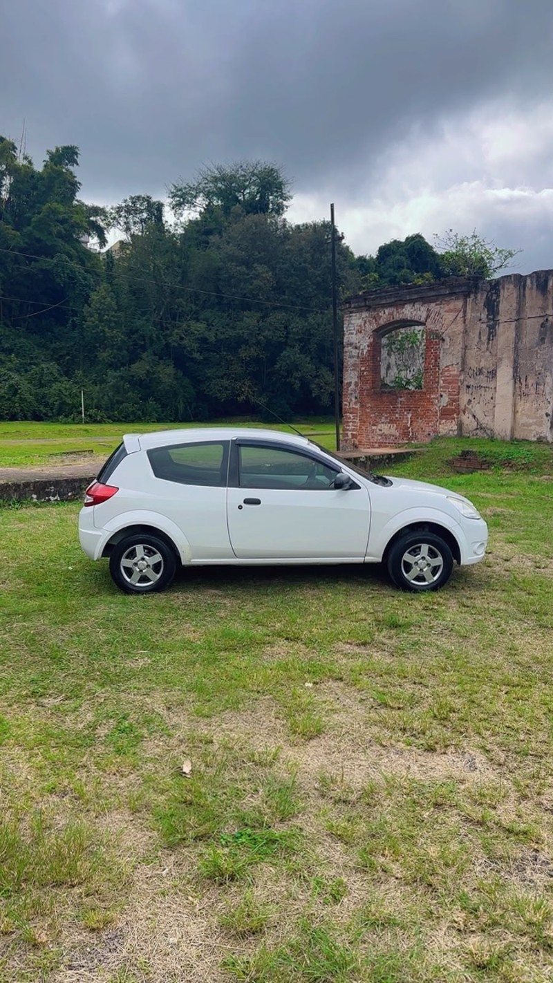 KA 1.0 MPI CLASS 8V FLEX 2P MANUAL - 2011 - SãO SEBASTIãO DO CAí