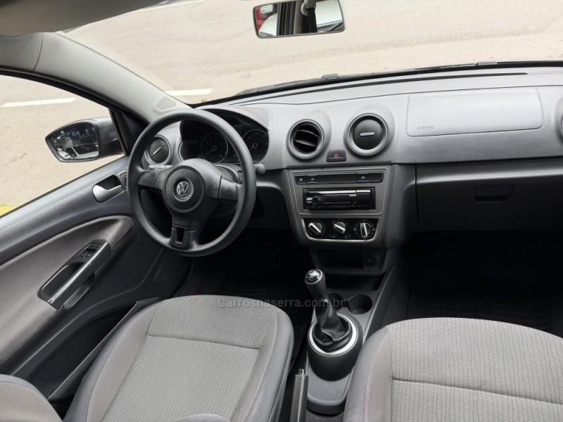 VOYAGE 1.6 MI TRENDLINE 8V FLEX 4P MANUAL - 2015 - BENTO GONçALVES