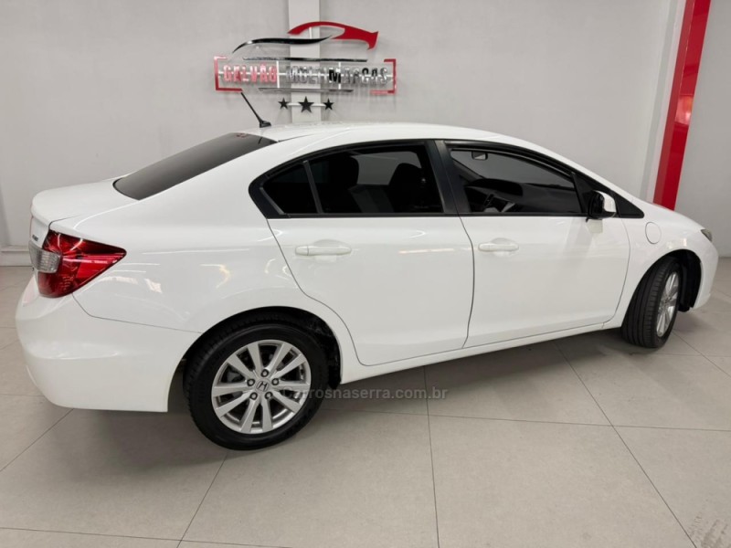 CIVIC 1.8 LXS 16V FLEX 4P MANUAL - 2014 - CAXIAS DO SUL