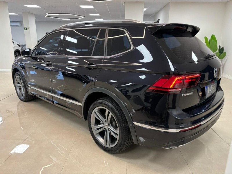 TIGUAN 2.0 ALLSPACE R-LINE 350 TSI 4X4 GASOLINA 4P - 2020 - CARLOS BARBOSA