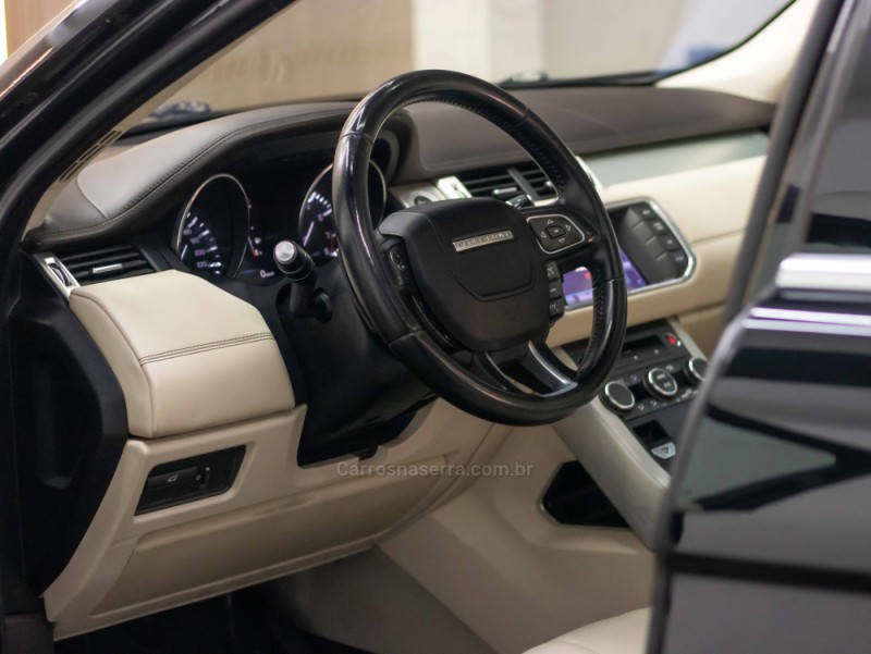 RANGE ROVER EVOQUE 2.0 PRESTIGE TECH 4WD 16V GASOLINA 4P AUTOMÁTICO - 2013 - CAXIAS DO SUL