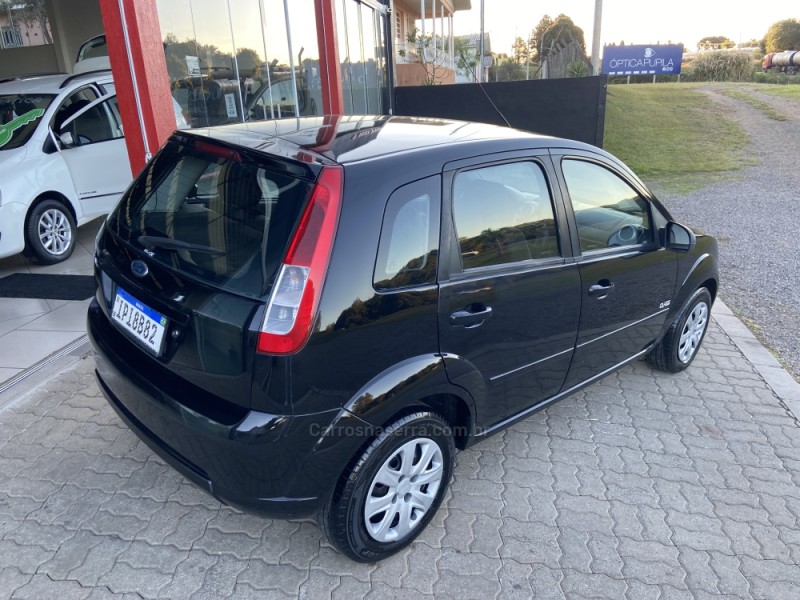FIESTA 1.0 ROCAM HATCH 8V FLEX 4P MANUAL - 2009 - NOVA PRATA