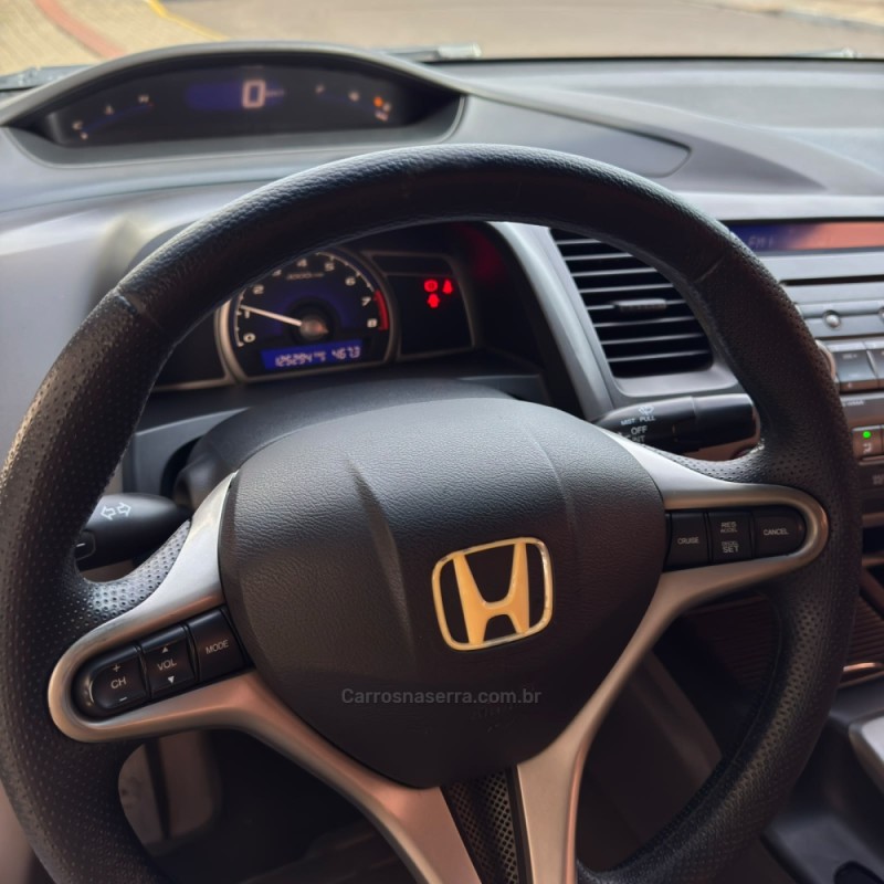 CIVIC 1.8 LXL 16V FLEX 4P AUTOMÁTICO - 2010 - LAJEADO