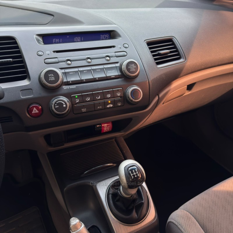 CIVIC 1.8 LXL 16V FLEX 4P AUTOMÁTICO - 2010 - LAJEADO