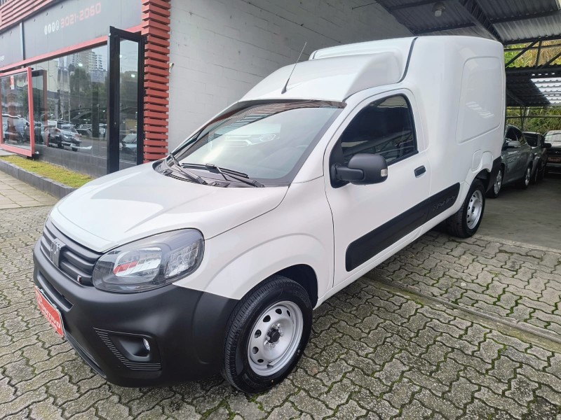 FIORINO 1.3 MPI FURGÃO 8V FLEX 2P MANUAL - 2025 - CAXIAS DO SUL