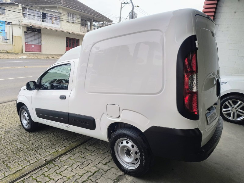 FIORINO 1.3 MPI FURGÃO 8V FLEX 2P MANUAL - 2025 - CAXIAS DO SUL