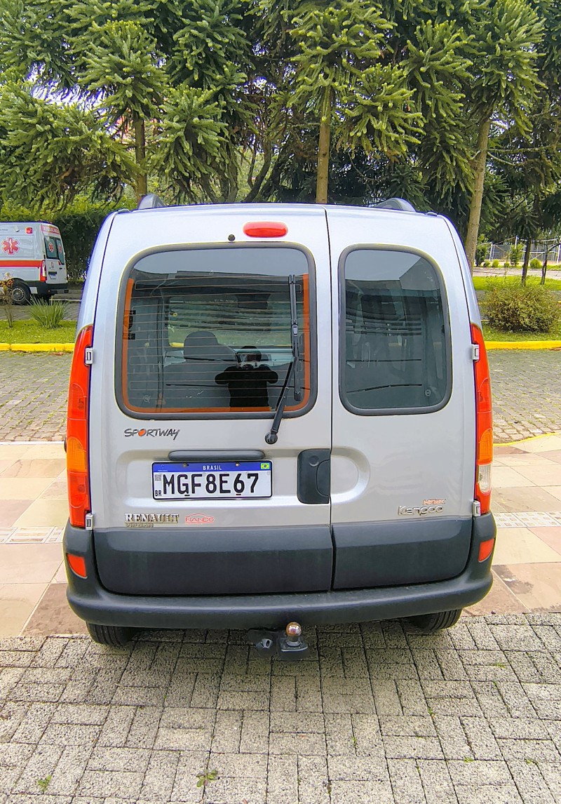 KANGOO 1.6 EXPRESS 16V FLEX 4P MANUAL - 2010 - FARROUPILHA