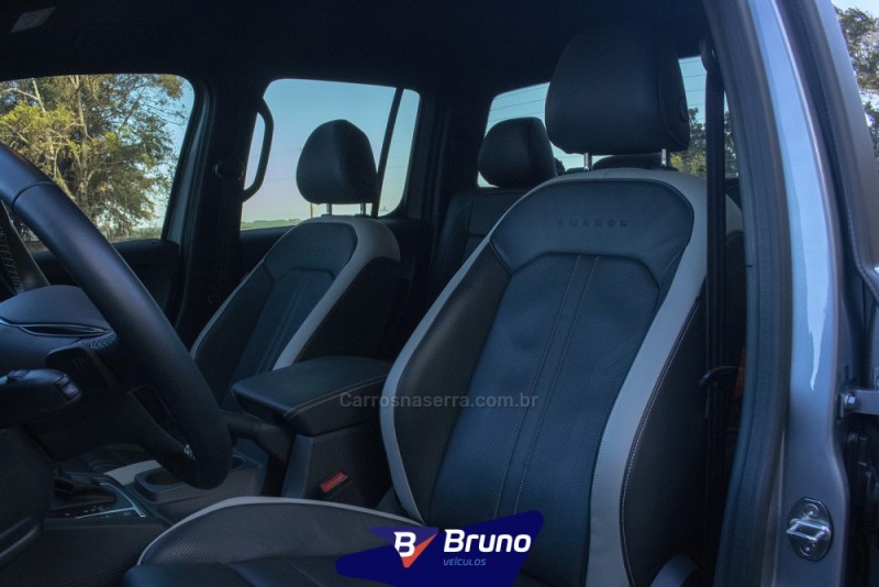 AMAROK 3.0 V6 TDI HIGHLINE CD DIESEL 4MOTION AUTOMÁTICO - 2025 - PALMEIRA DAS MISSõES