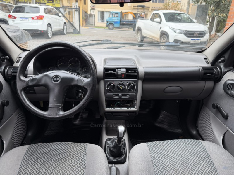 CLASSIC 1.0 MPFI SPIRIT 8V FLEX 4P MANUAL - 2009 - GARIBALDI