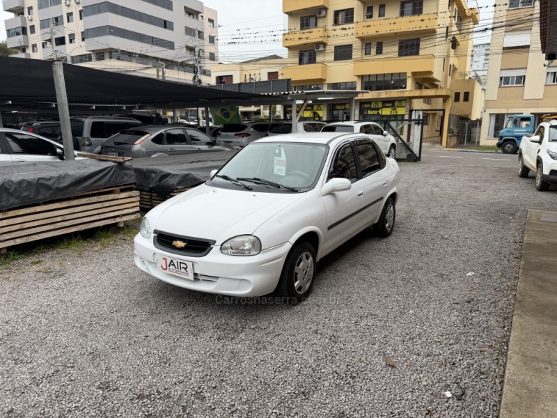 CLASSIC 1.0 MPFI SPIRIT 8V FLEX 4P MANUAL - 2009 - GARIBALDI