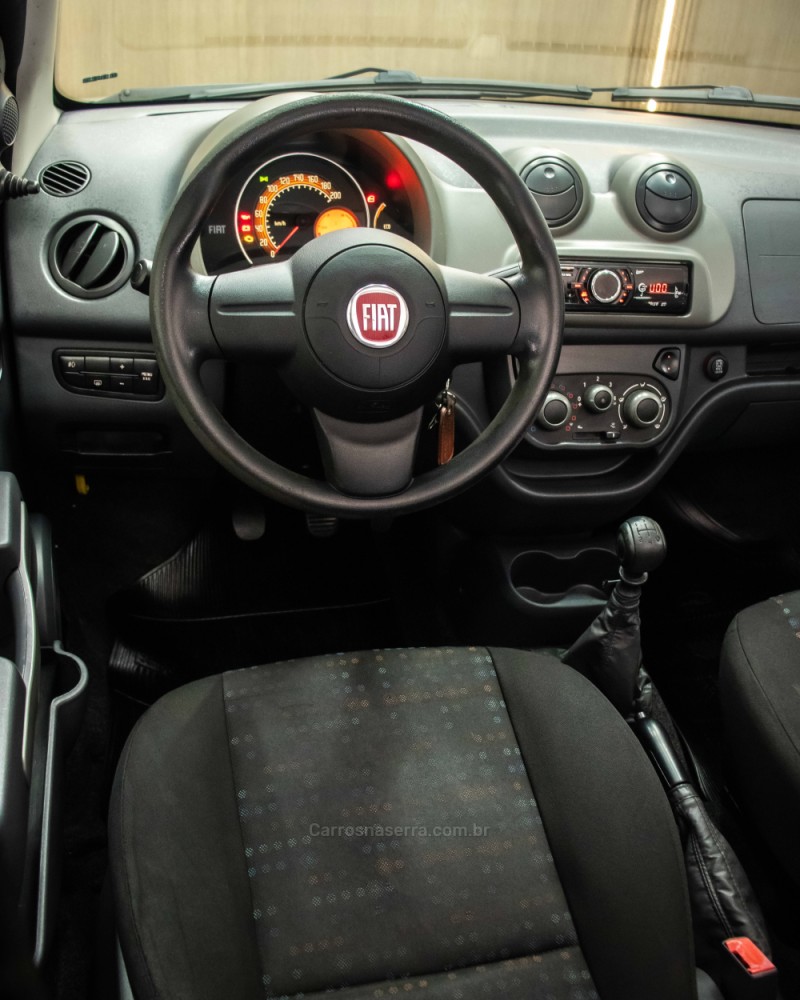 UNO 1.0 VIVACE 8V FLEX 4P MANUAL - 2014 - CAXIAS DO SUL