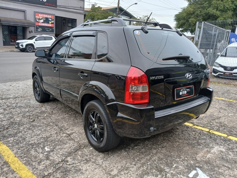 TUCSON 2.0 MPFI GL 16V 143CV 2WD GASOLINA 4P AUTOMÁTICO - 2007 - FARROUPILHA