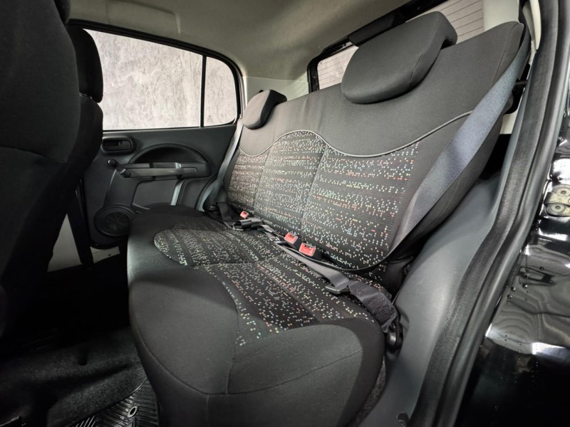 UNO 1.0 VIVACE 8V FLEX 4P MANUAL - 2013 - CAXIAS DO SUL